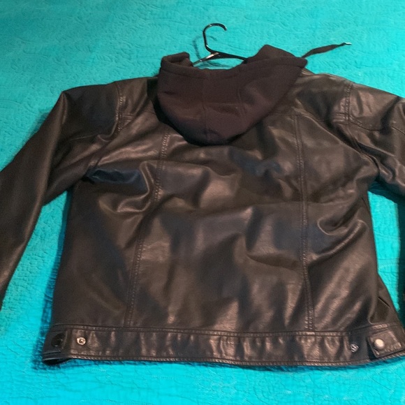 Surplus Coat - Picture 4 of 4